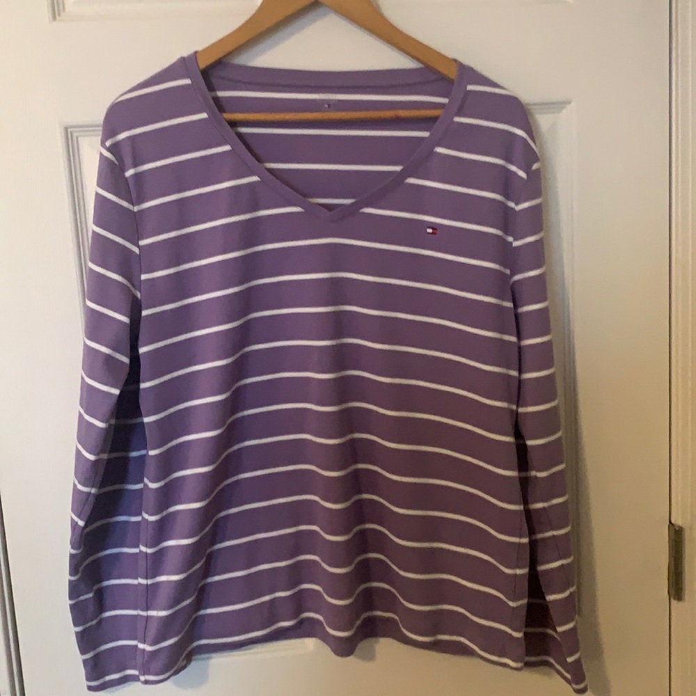 Tommy Hilfiger long sleeve tee